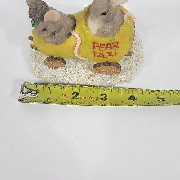 Silvestri Charming Tails Dean Griff Pear Taxi Figurine #87565 - Picture 8 of 9